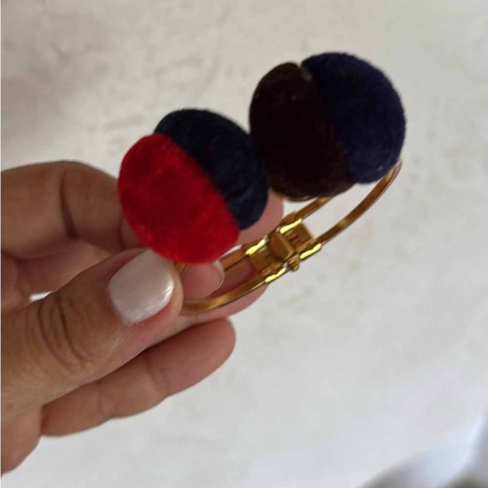 Wayu bracelet gold pleated Colombian designer pompom red blue Chic Accents